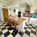 Kitchen/ Dining Area