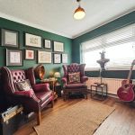 Sitting Room/Bedroom