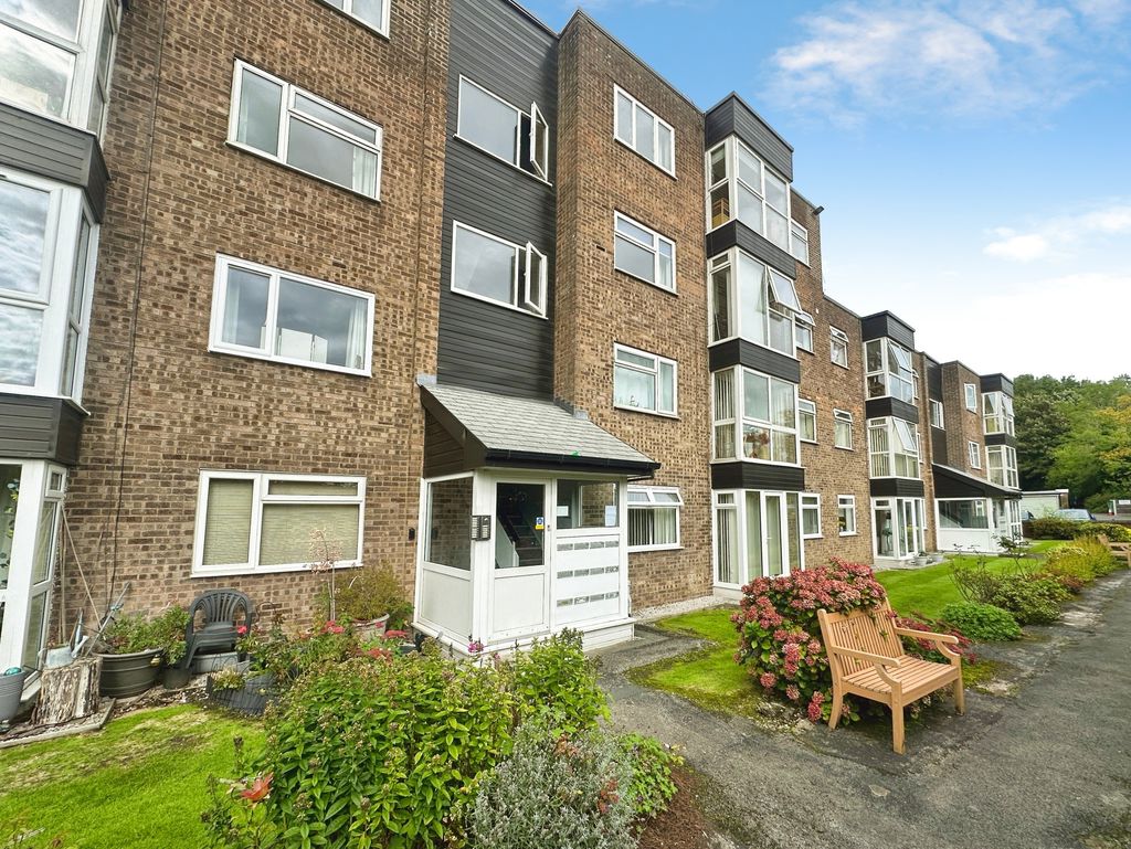 Daisyfield Court, Bury